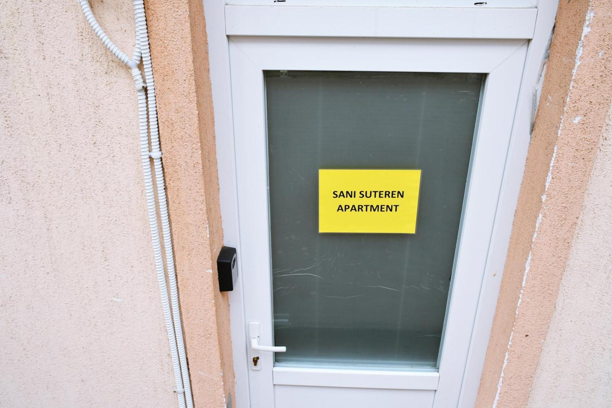 Sani Suteren Apartment Скопье Экстерьер фото