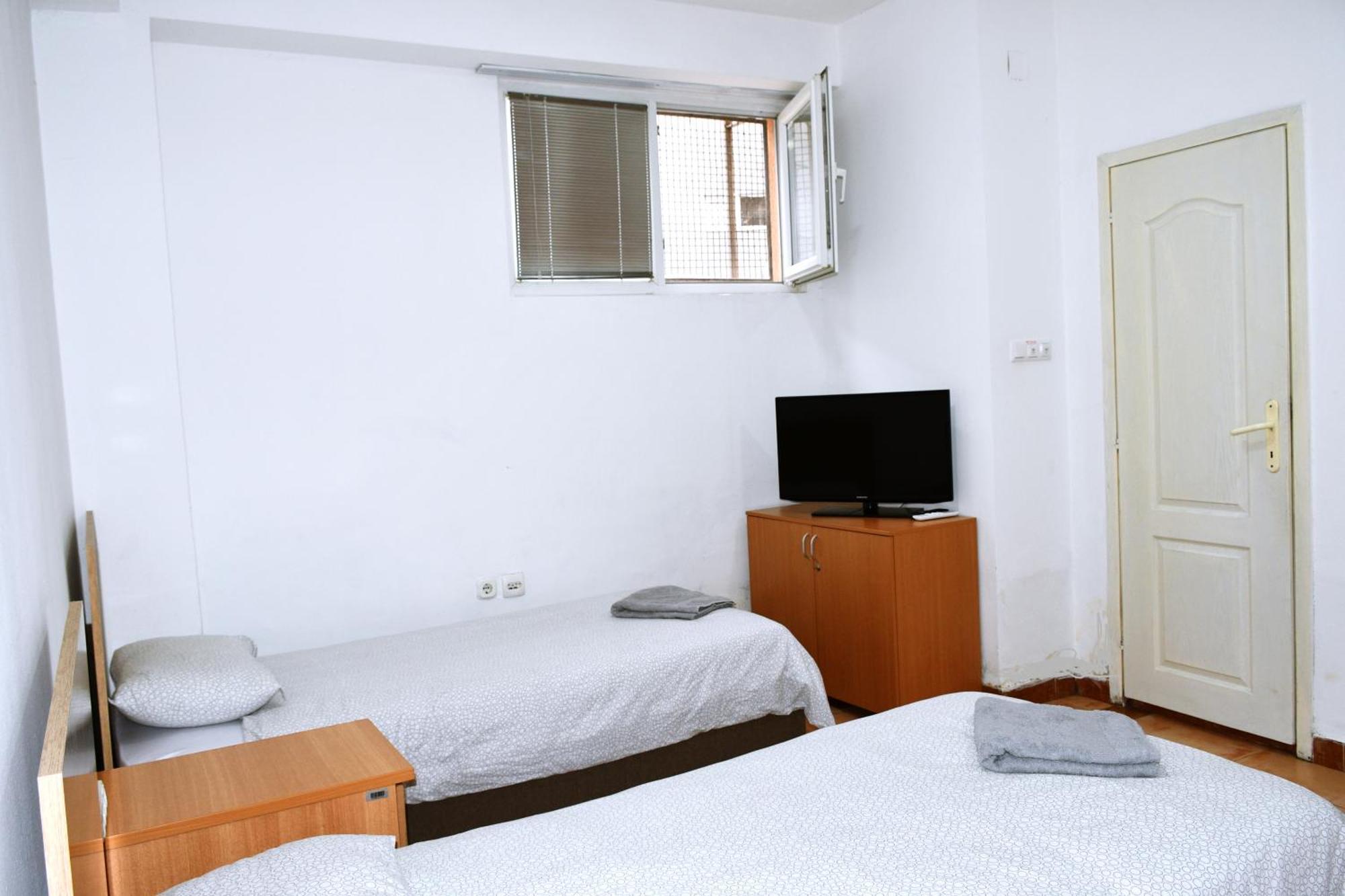 Sani Suteren Apartment Скопье Экстерьер фото