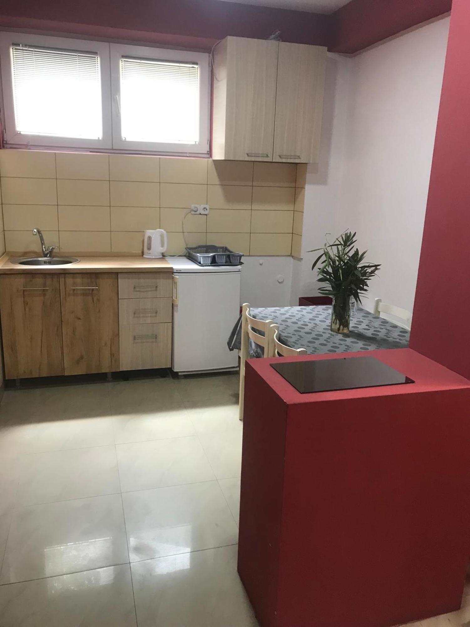 Sani Suteren Apartment Скопье Экстерьер фото
